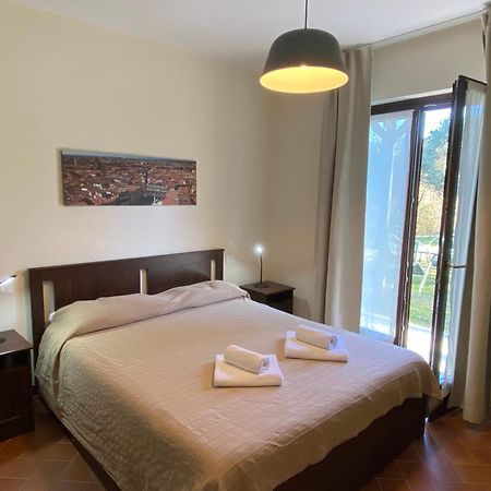 Residenza Cipressi E Olivi Apartment Verona Ngoại thất bức ảnh