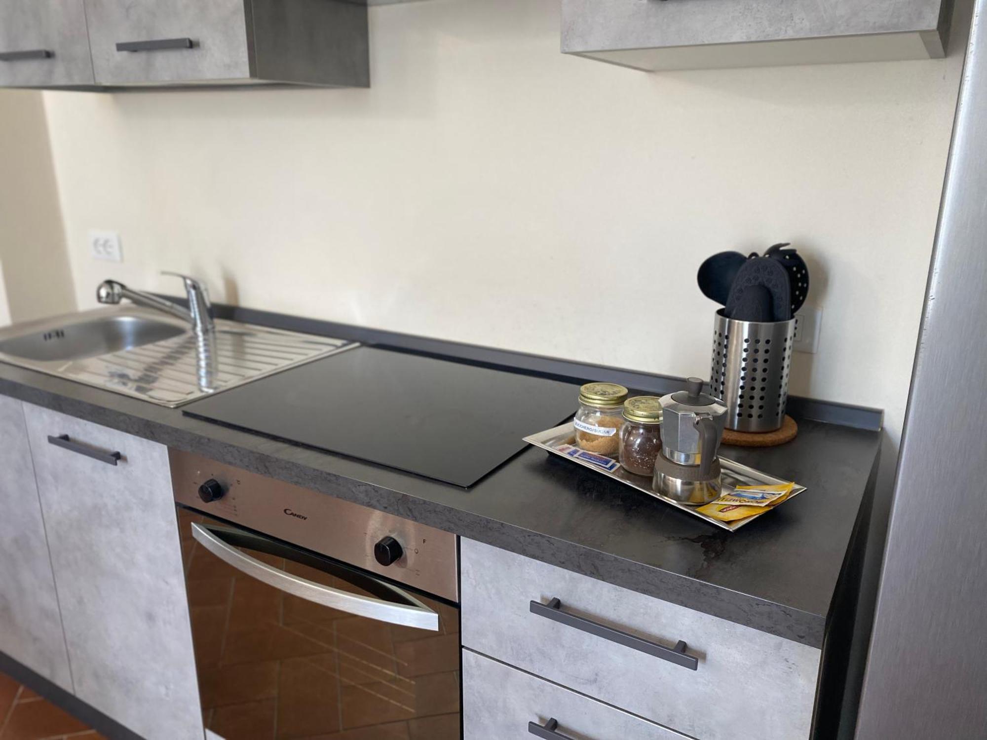 Residenza Cipressi E Olivi Apartment Verona Ngoại thất bức ảnh