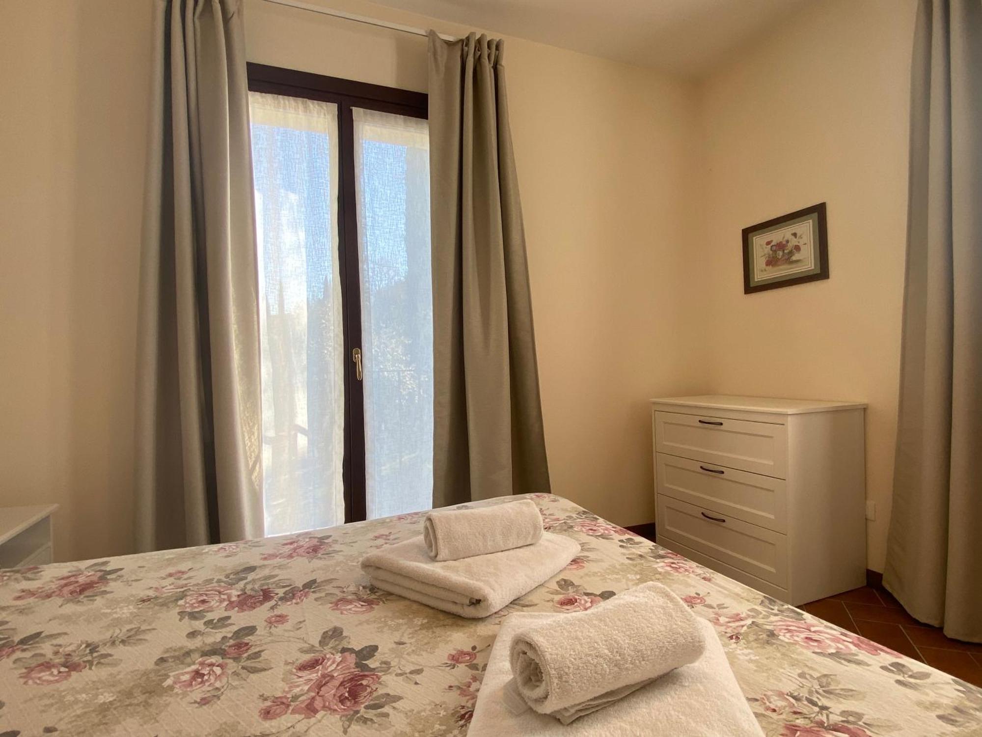 Residenza Cipressi E Olivi Apartment Verona Ngoại thất bức ảnh