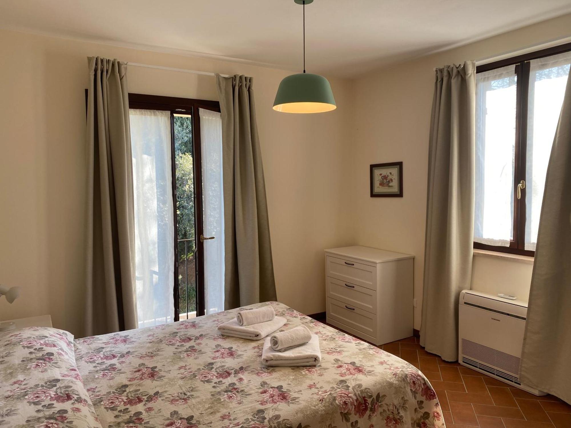 Residenza Cipressi E Olivi Apartment Verona Ngoại thất bức ảnh