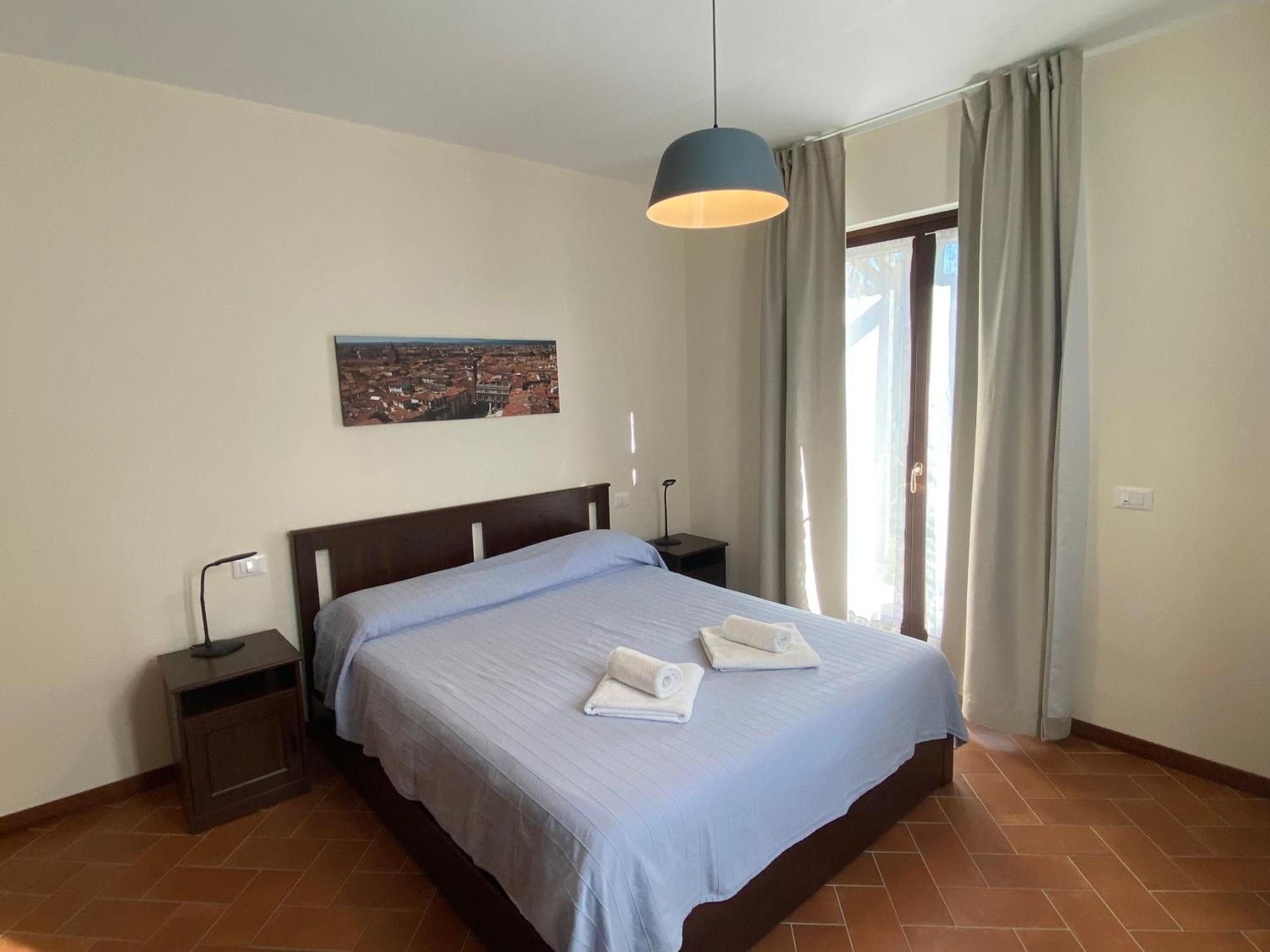 Residenza Cipressi E Olivi Apartment Verona Ngoại thất bức ảnh